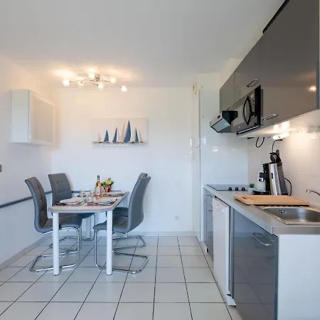 Village Cap Esterel - L'esquinade-9 By Interhome Apartment *